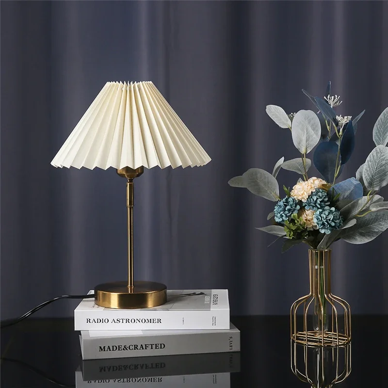 Modern Adjustable Pleated Tabl - Lava Lamp Desktop incelemesi ve fiyatı