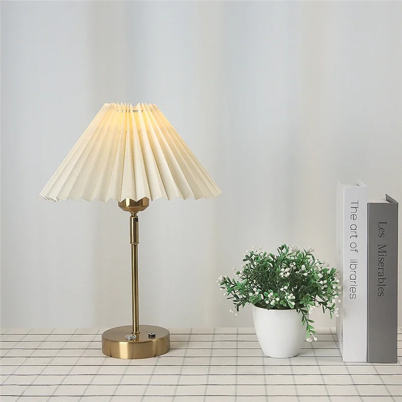 Modern Adjustable Pleated Tabl - Lava Lamp Desktop incelemesi ve fiyatı